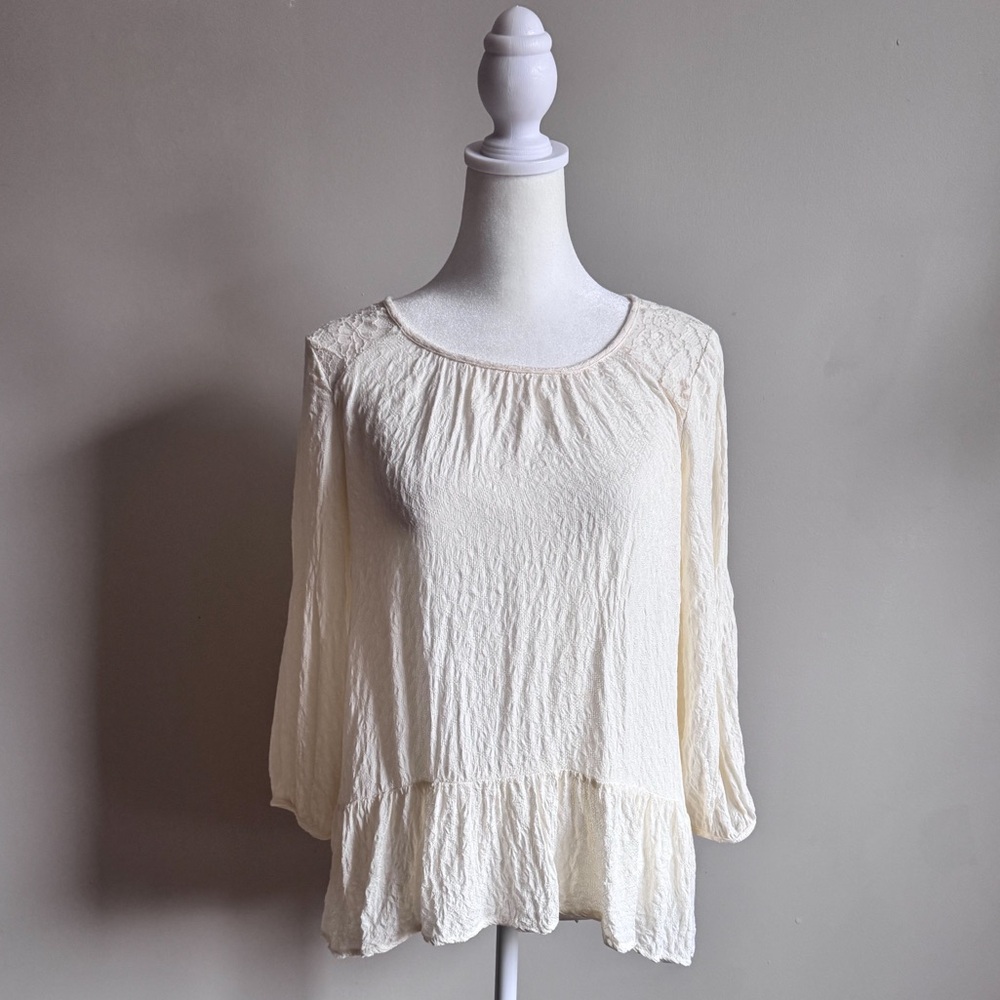 Eyeshadow Elegant Cream Women's Top Size Small
